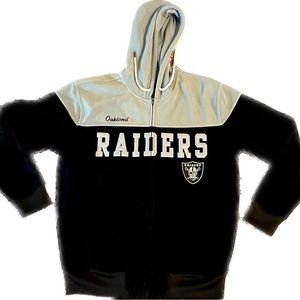 G-lll Sports Oakland Raiders Men’s First down Full Zip hoodie, Large, Never worn